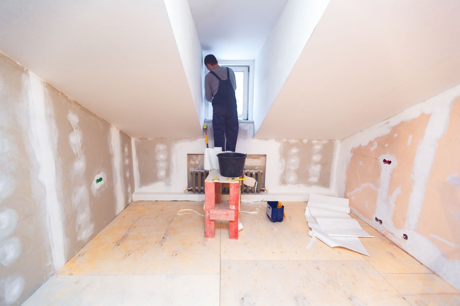 Illustration of Hiring A Contractor For Apartment Renovation Without Drywall